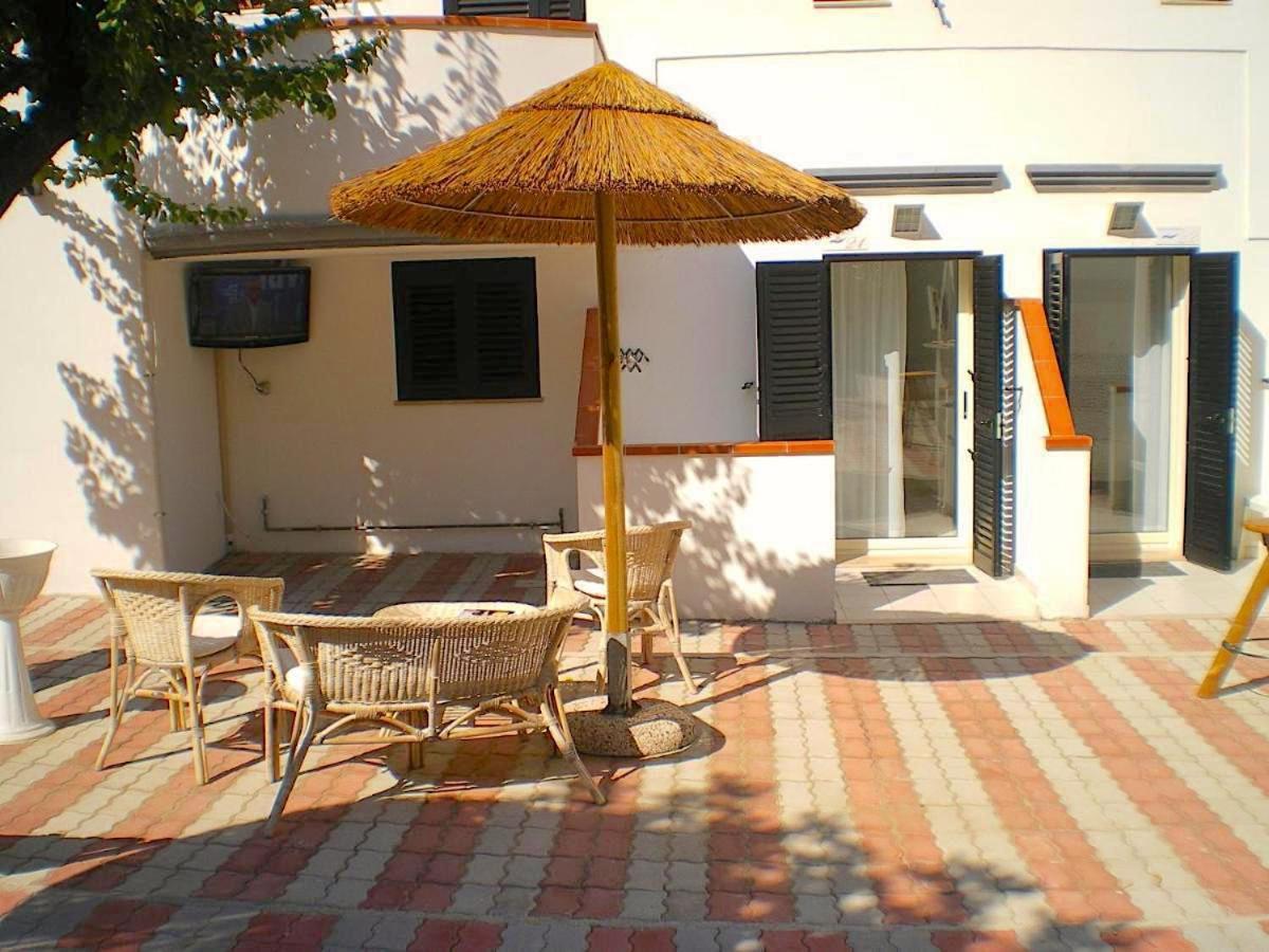 B&B Ala Marina 페스키치 외부 사진
