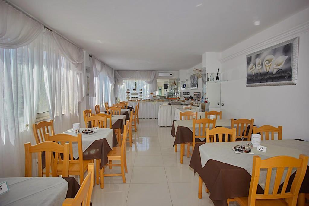 B&B Ala Marina 페스키치 외부 사진